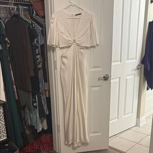 Elegant Ivory Satin Evening Dress